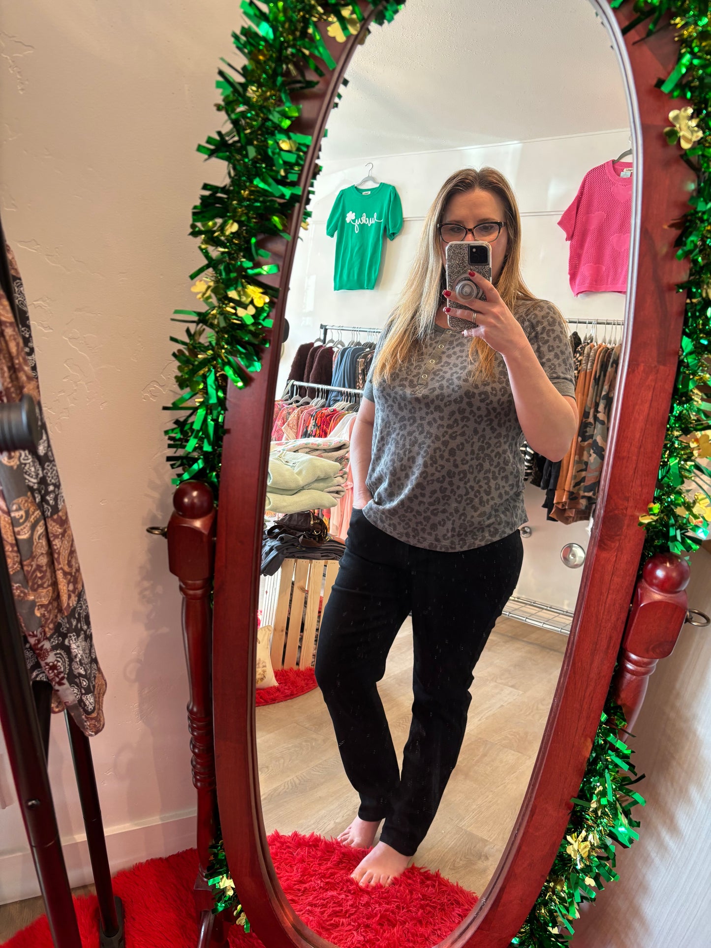 Judy Blue Black Mid Rise Jeans