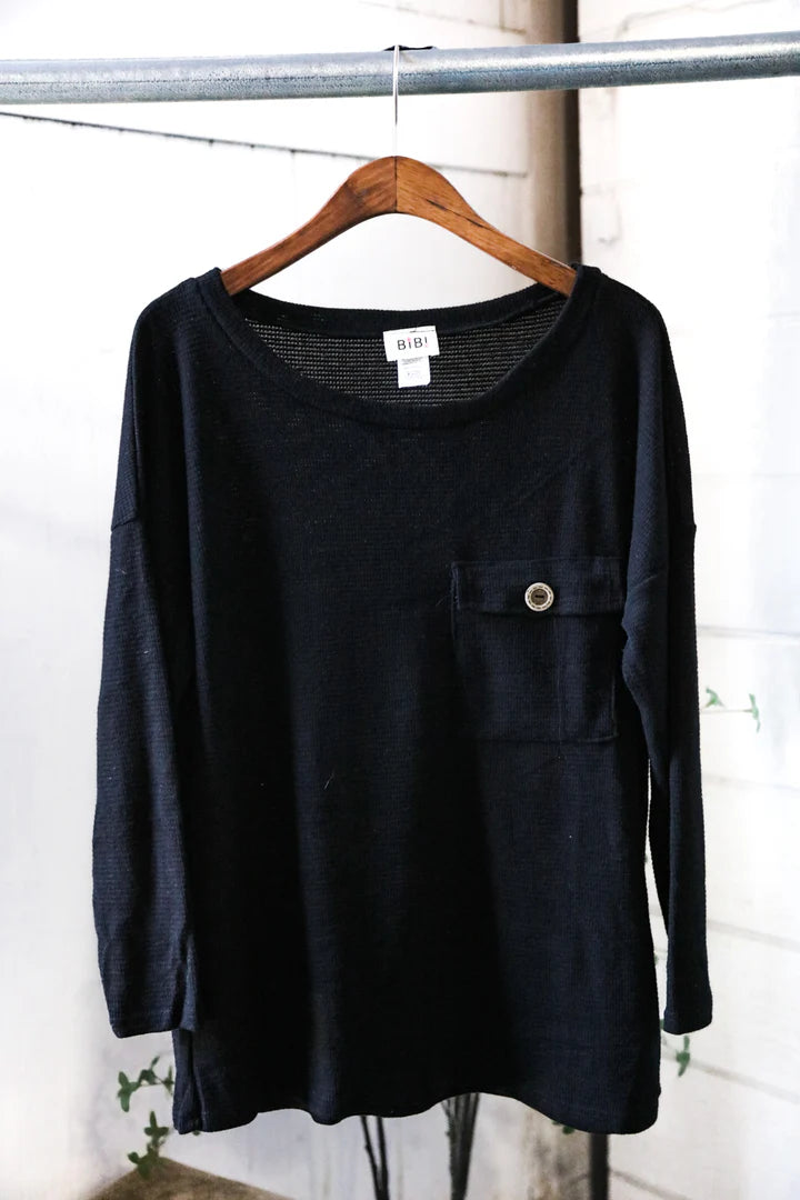 Black Front Pocket Long-Sleeve Top