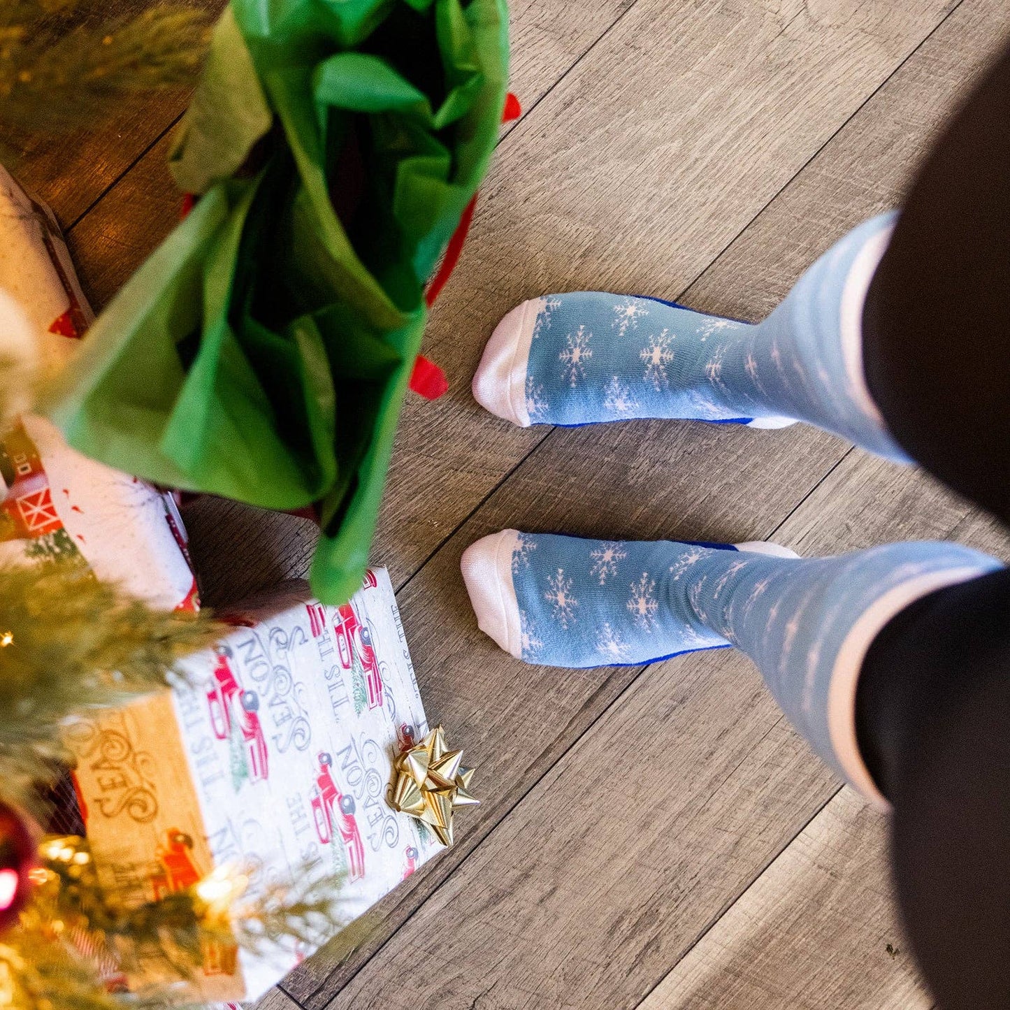 Snowflake & Snowman Knee High Socks (2 Pack)