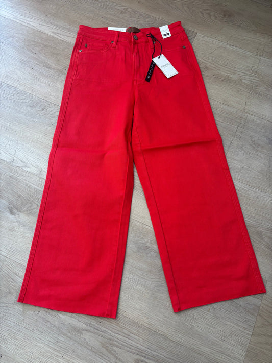 Judy Blue HW Red Capris