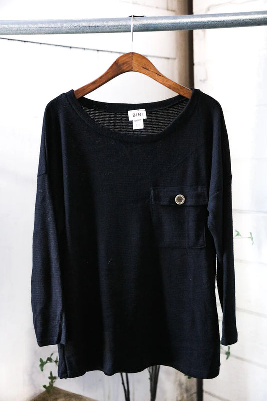Black Front Pocket Long-Sleeve Top